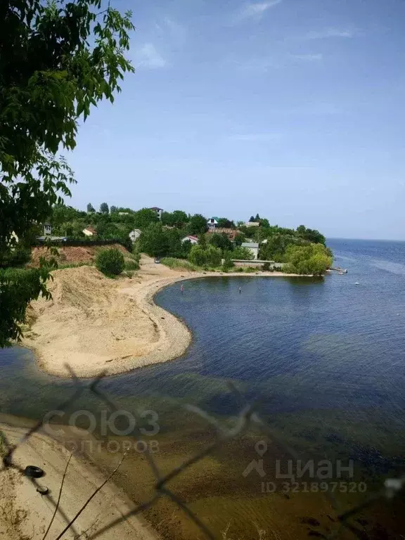 Дом в Волгоградская область, Волгоград Дзержинец СНТ, 24 (40 м) - Фото 1