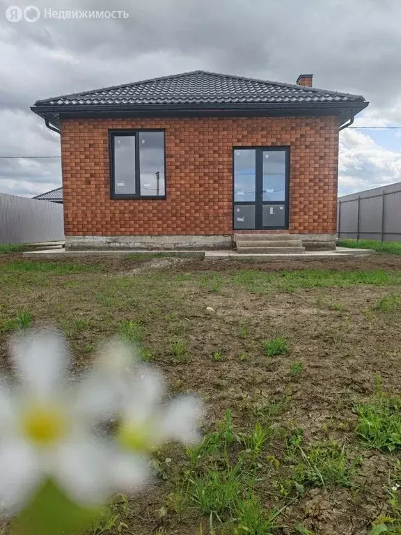 Дом в Тахтамукайский район, посёлок городского типа Энем (80 м) - Фото 2