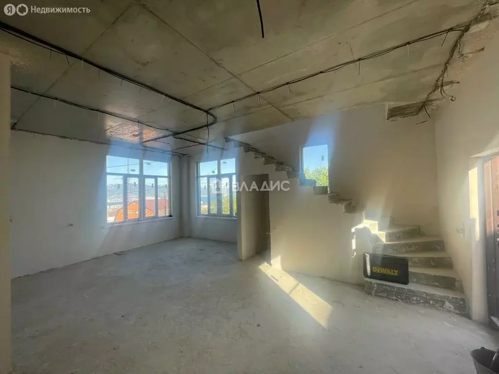 Дом в Новороссийск, Берёзовая улица, 11 (150 м) - Фото 0