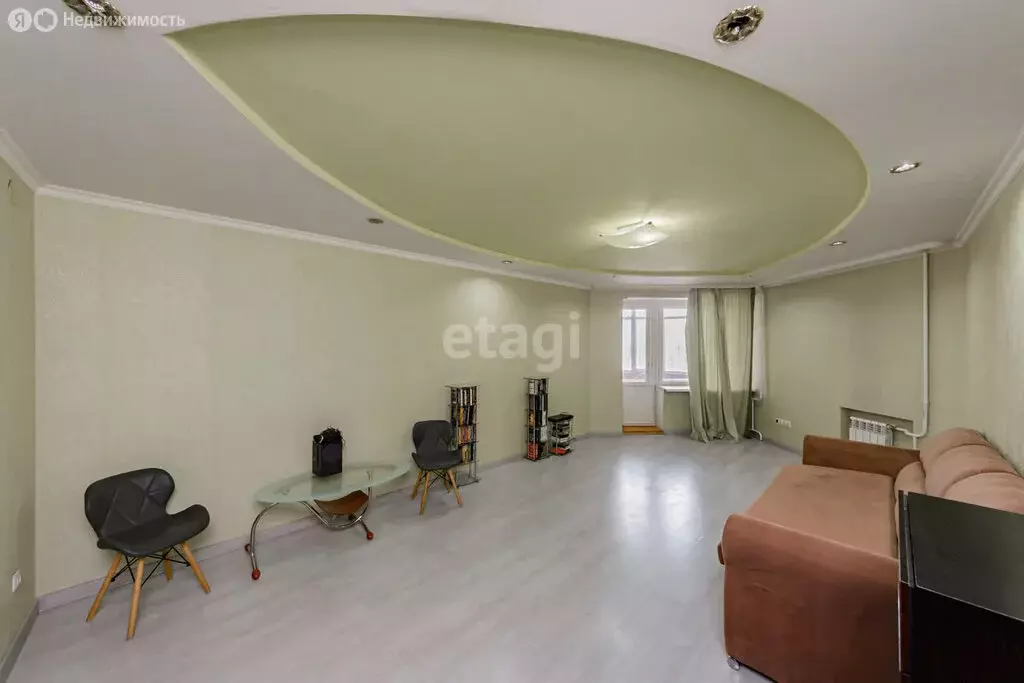 3-комнатная квартира: Тюмень, 6-й микрорайон, улица Валерии ... - Фото 1
