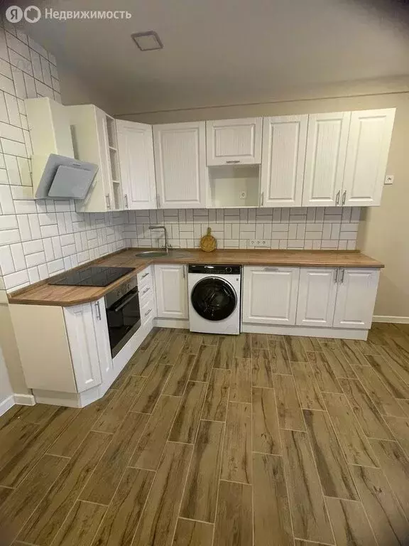 2-комнатная квартира: Воронеж, улица Генерала Лизюкова, 61В (75 м) - Фото 1