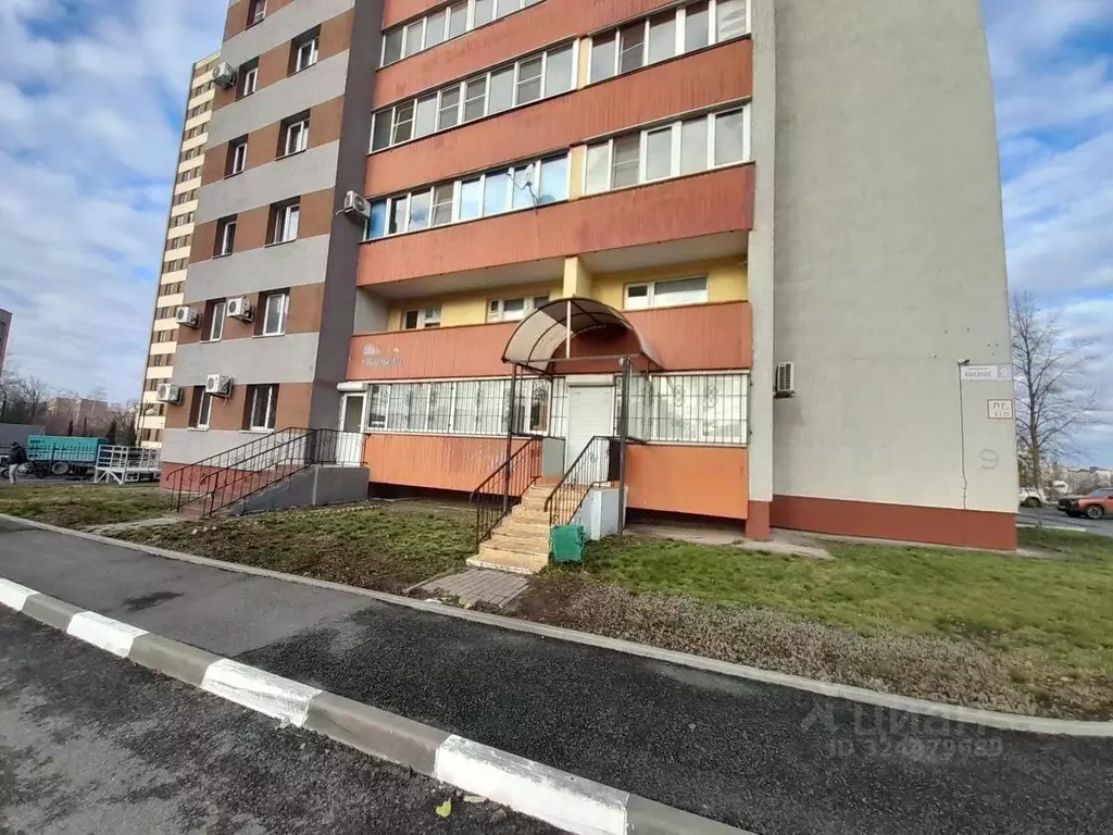 Помещение свободного назначения в Белгородская область, Старый Оскол ... - Фото 1