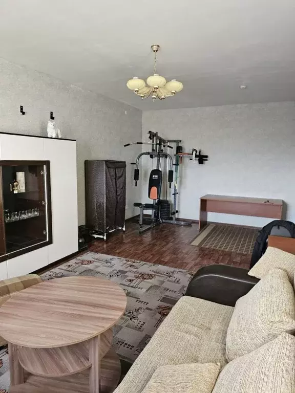 2-к кв. Ямало-Ненецкий АО, Новый Уренгой просп. Мира, 22к3 (64.0 м) - Фото 1