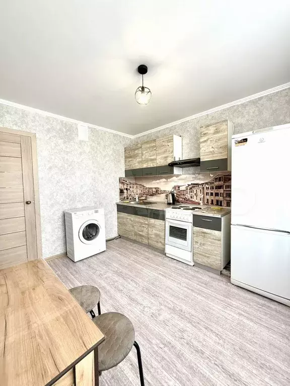 2-к. квартира, 60 м, 16/16 эт. - Фото 1
