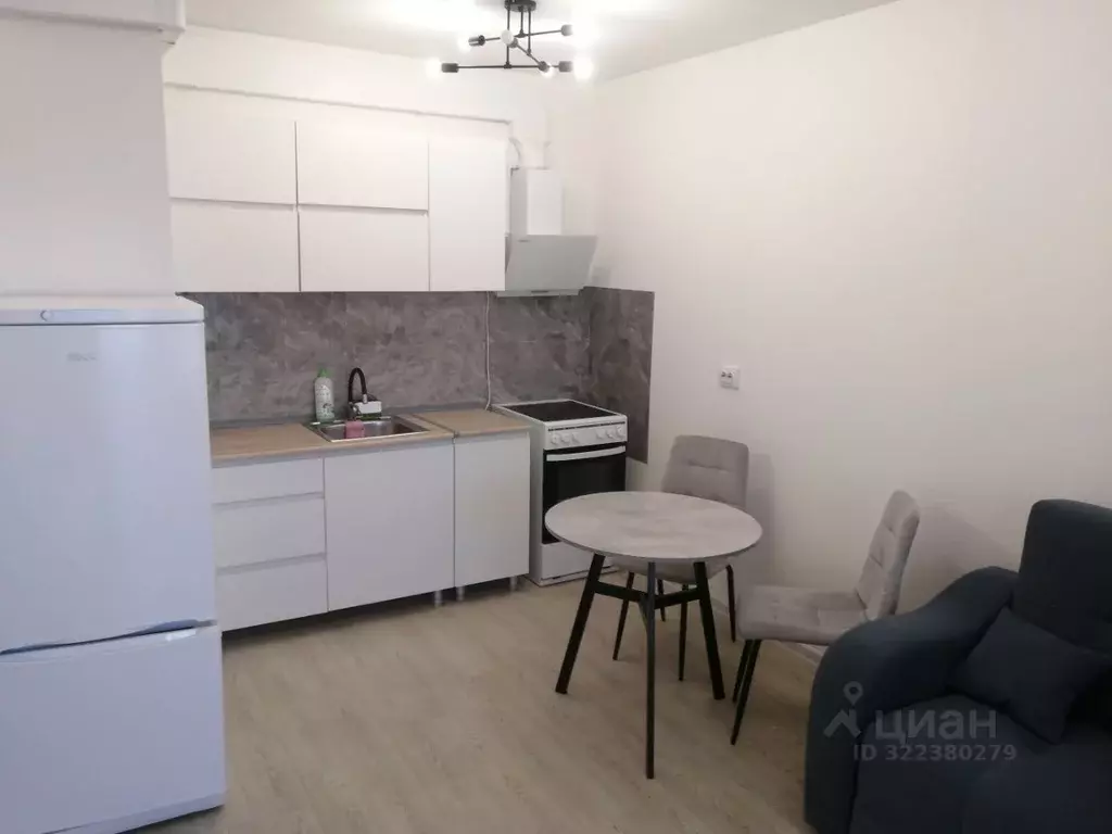 2-к кв. Свердловская область, Екатеринбург ул. Новостроя, 7 (35.2 м) - Фото 1