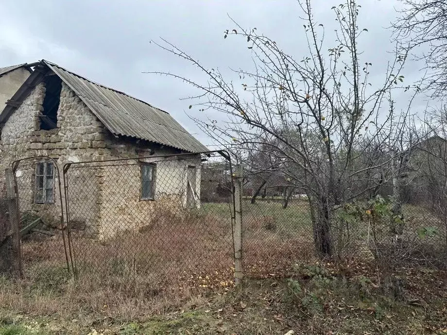 Участок в Крым, Симферопольский район, 3-й массив садовые участки ул. ... - Фото 1