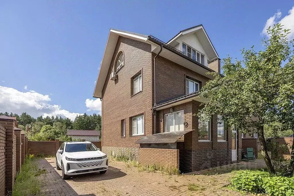 Дом в Московская область, Красногорск городской округ, Нахабино пгт ... - Фото 2