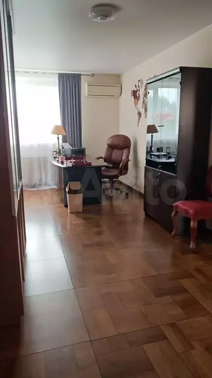 Дом 300 м на участке 10 сот. - Фото 1