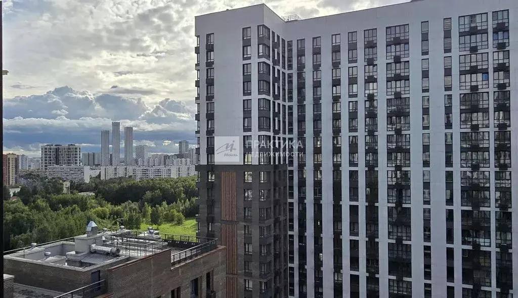 Продается 1-комнатная квартира - Фото 1