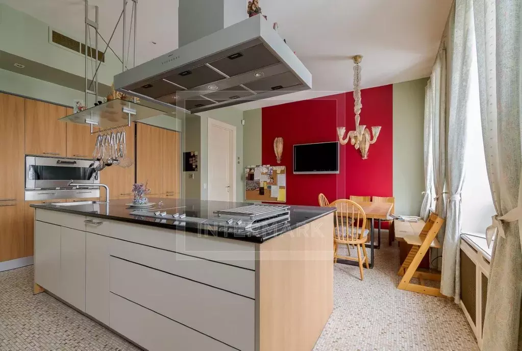 6-к кв. Москва ул. Остоженка, 7С1 (450.0 м) - Фото 1
