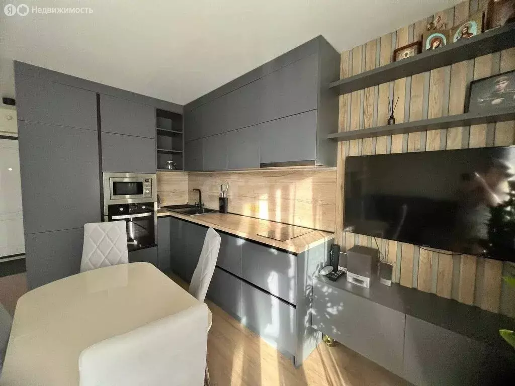 1-комнатная квартира: Челябинский городской округ, посёлок ... - Фото 1