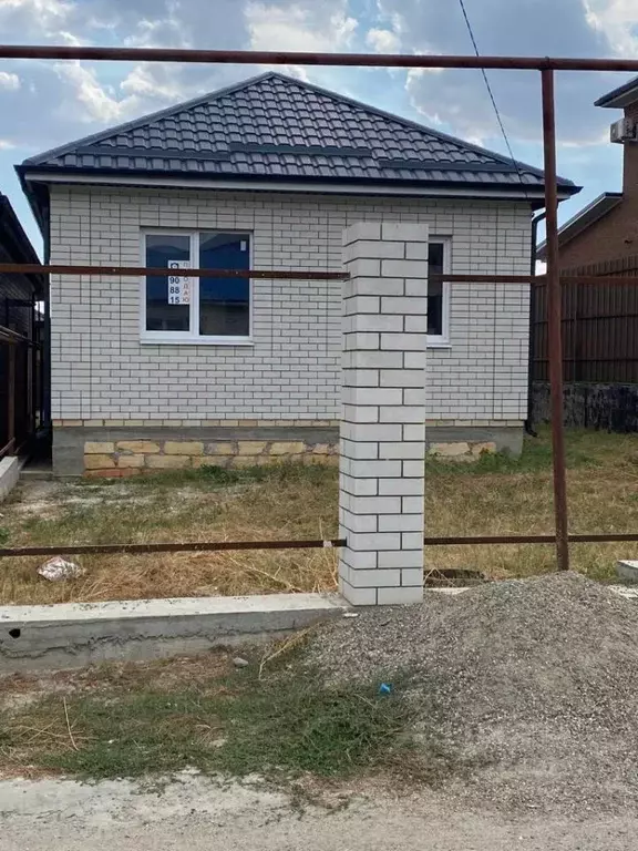 Дом в Ставропольский край, Шпаковский муниципальный округ, с. Татарка, ... - Фото 1