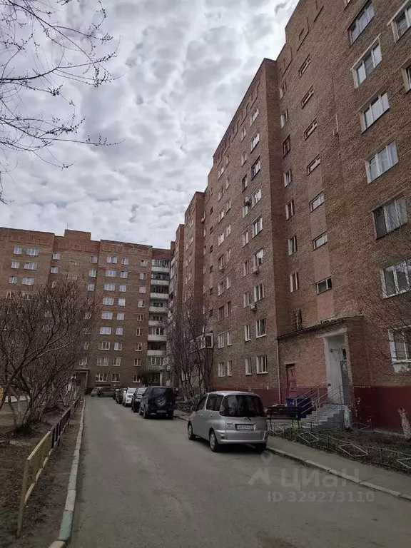 4-к кв. Омская область, Омск Харьковская ул., 19 (75.0 м) - Фото 2