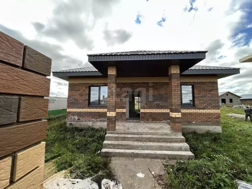 Дом в Башкортостан, Кармаскалинский район, Кабаковский сельсовет, д. ... - Фото 2