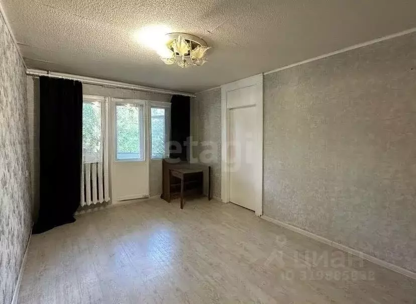 3-к кв. Кировская область, Киров ул. Калинина, 30 (59.7 м) - Фото 0