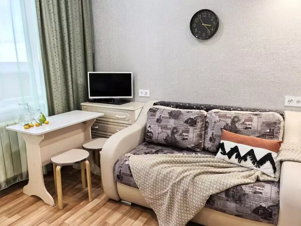 1-к кв. Новосибирская область, Новосибирск ул. Одоевского, 1/11 (18.0 ... - Фото 2