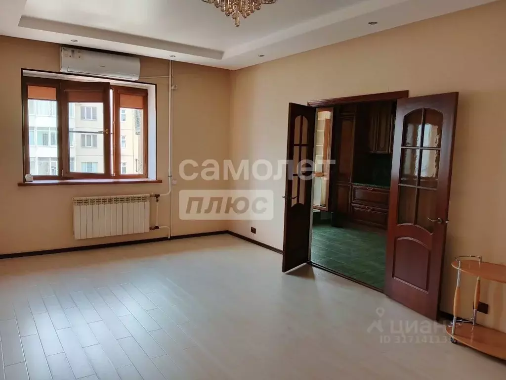 3-к кв. Саха (Якутия), Якутск ул. Пушкина, 24 (93.0 м) - Фото 0