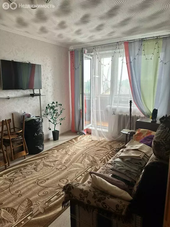 2-комнатная квартира: посёлок Серебрянский, Лужская улица, 5 (57.4 м) - Фото 0