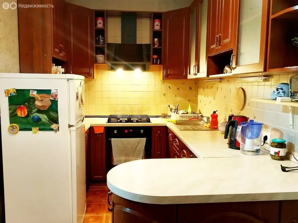 3-комнатная квартира: Протвино, улица Ленина, 18 (72.8 м) - Фото 2