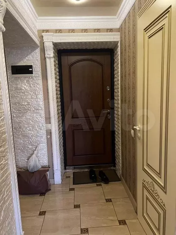 4-к. квартира, 82 м, 1/5 эт. - Фото 0