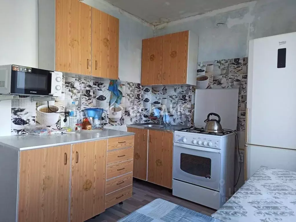 3-к кв. Саратовская область, Балаково ш. Саратовское, 35 (69.0 м) - Фото 0