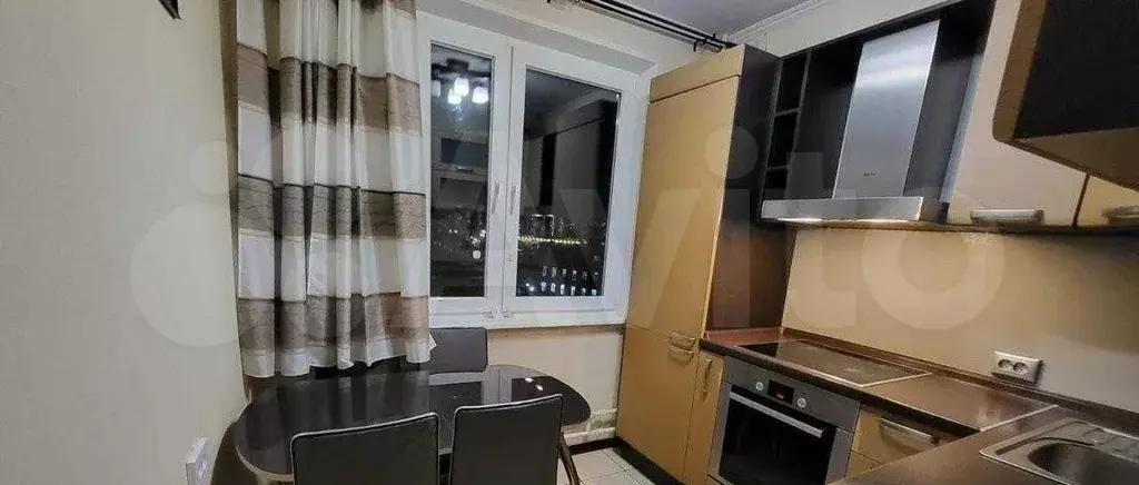 1-к. квартира, 35 м, 6/9 эт. - Фото 0