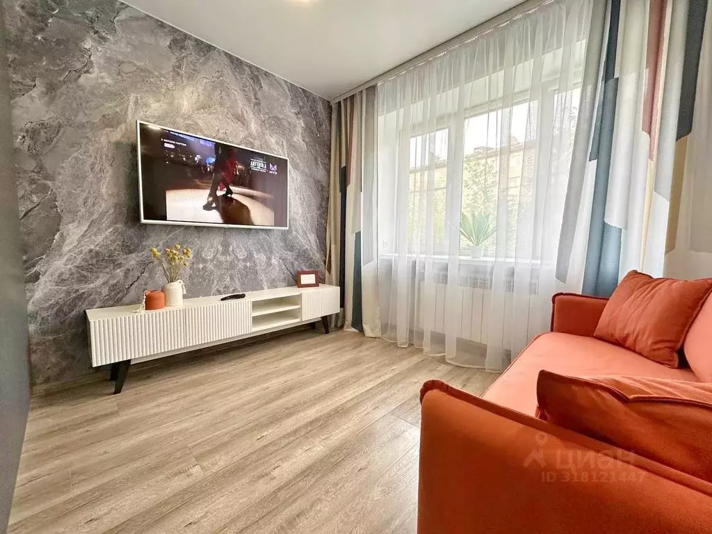 Студия Мурманская область, Мурманск ул. Капитана Буркова, 21 (31.0 м) - Фото 1
