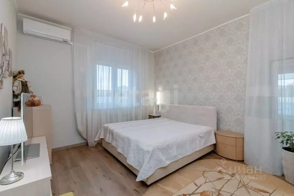 2-к кв. Свердловская область, Екатеринбург ул. Белинского, 180 (83.3 ... - Фото 0