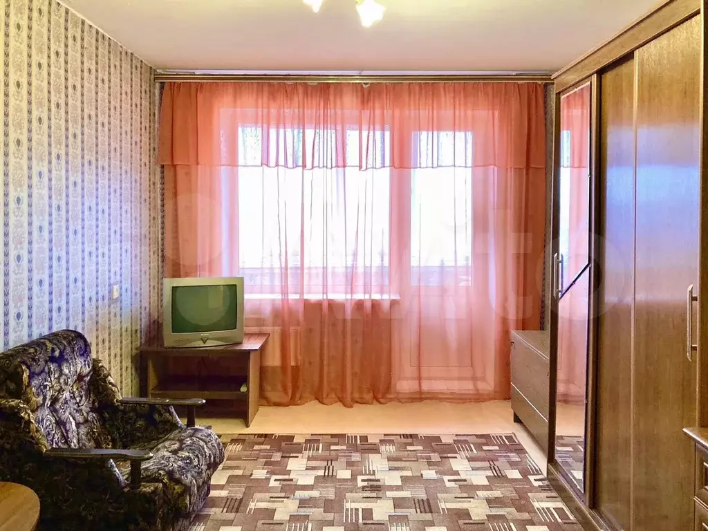 1-к. квартира, 35 м, 9/10 эт. - Фото 0
