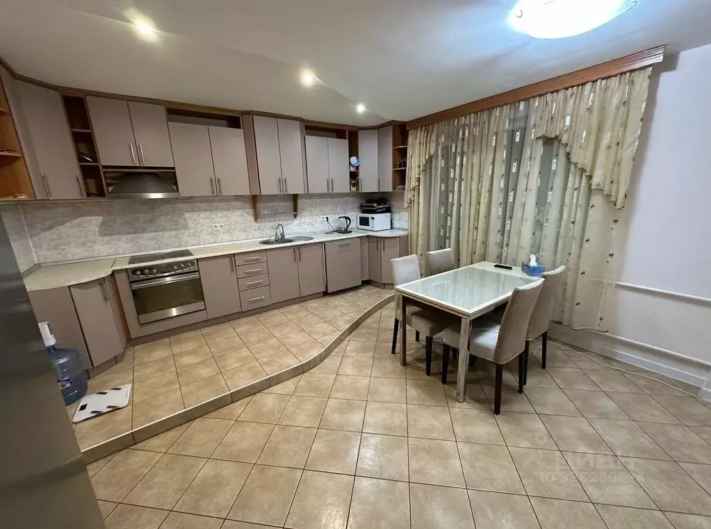 5-к кв. Челябинская область, Челябинск ул. Ворошилова, 9Б (129.1 м) - Фото 1