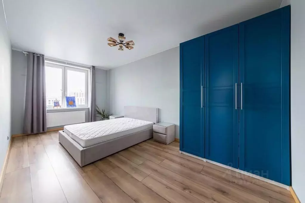3-к кв. Санкт-Петербург ул. Парфеновская, 9к1 (90.0 м) - Фото 1