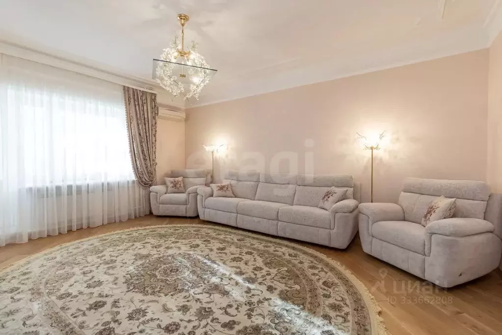 3-к кв. Тюменская область, Тюмень ул. Семакова, 6 (116.0 м) - Фото 1