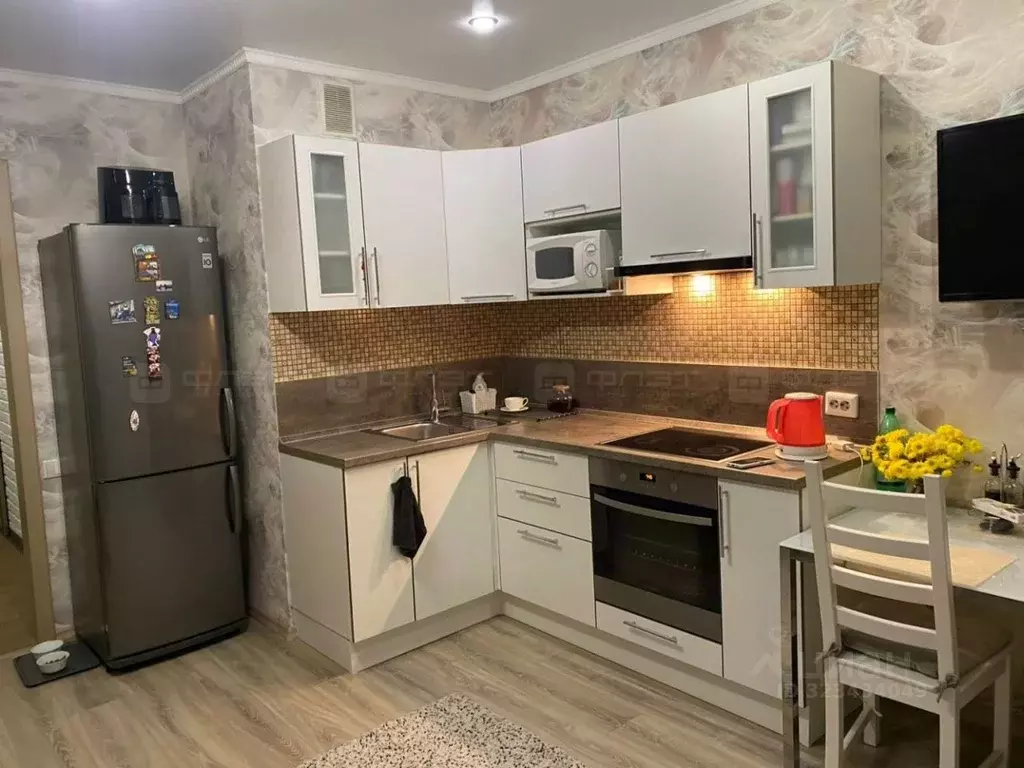 1-к кв. Татарстан, Казань ул. Максимова, 37Б (28.4 м) - Фото 1