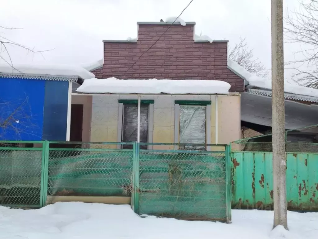 Дом в Краснодарский край, Абинский район, Ахтырское городское ... - Фото 1