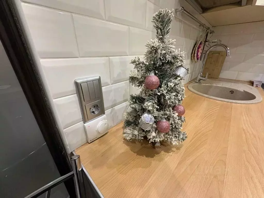 1-к кв. Карелия, Петрозаводск ул. Правды, 40 (36.0 м) - Фото 2