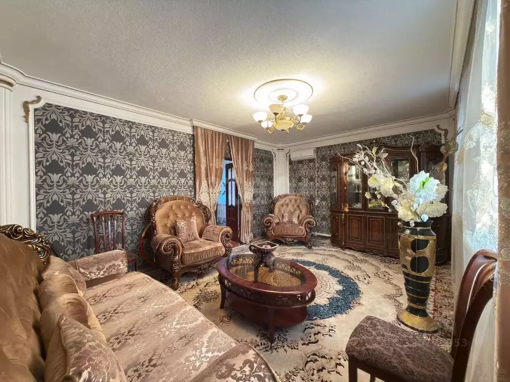 Дом в Ингушетия, Сунженский район, Троицкая ст-ца  (120 м) - Фото 1