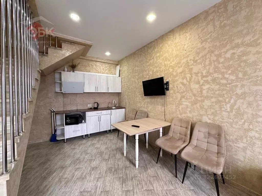 3-к кв. Крым, Евпатория городской округ, Заозерное пгт ул. Аллея ... - Фото 2