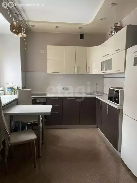 2-комнатная квартира: Ухта, улица М.К. Сидорова, 7 (45.7 м) - Фото 1