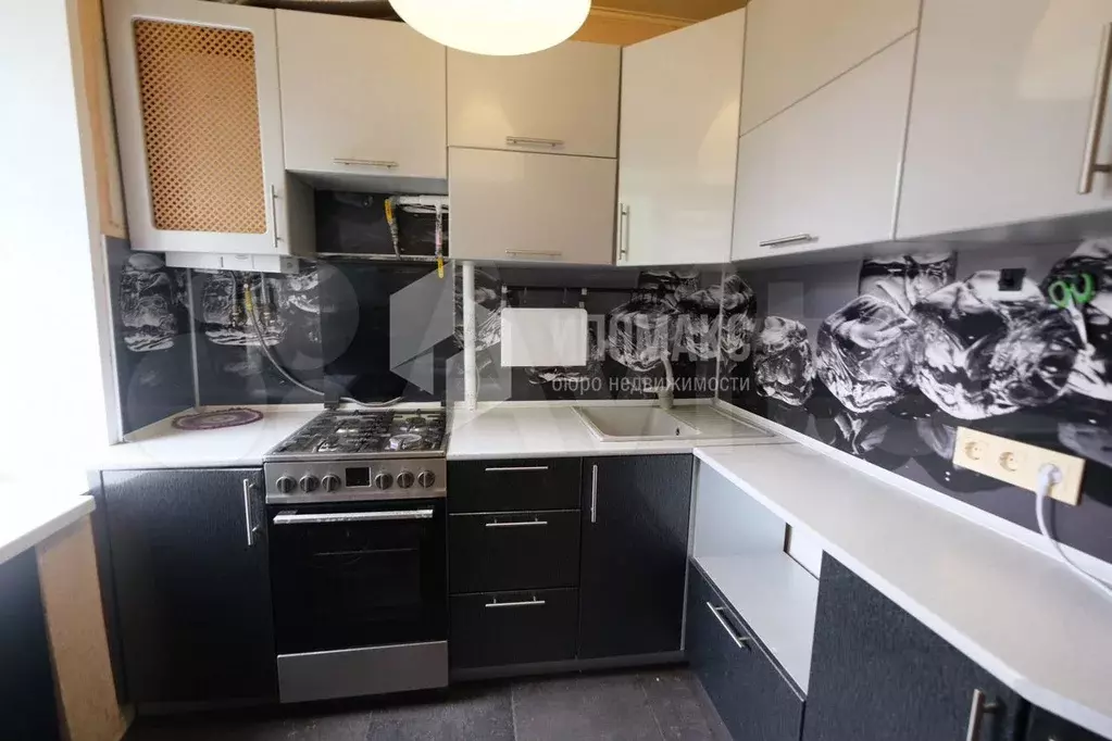 3-к. квартира, 60,6 м, 3/4 эт. - Фото 0
