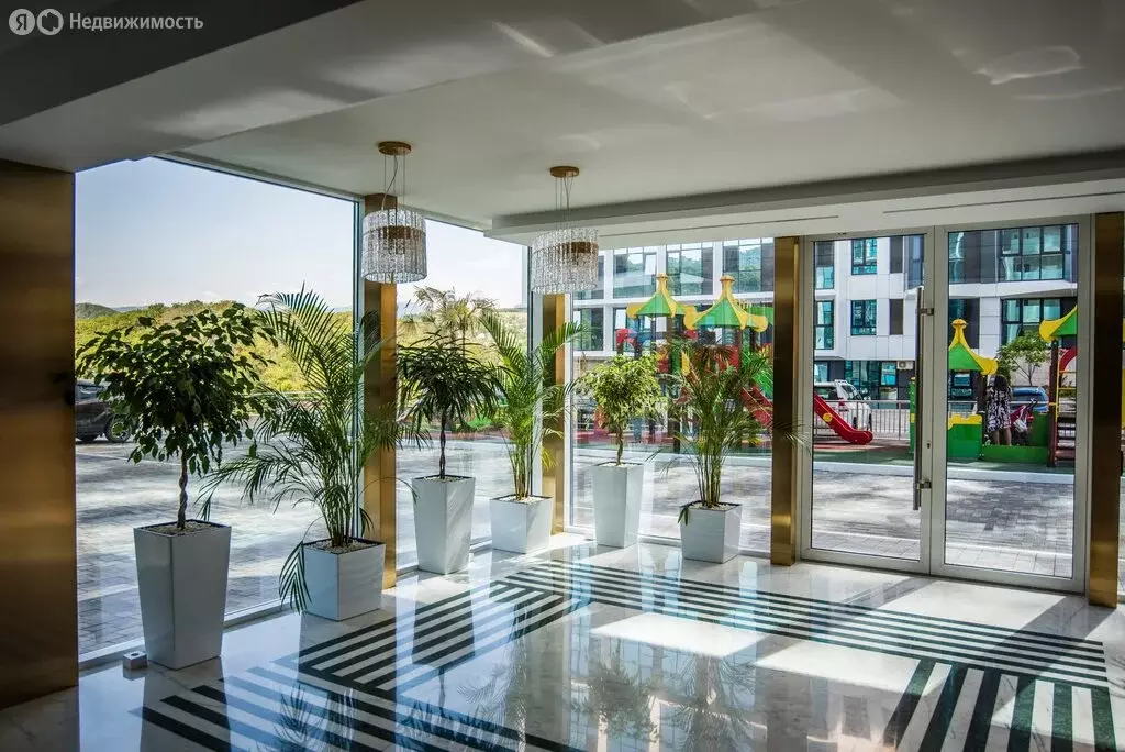 3-комнатная квартира: Сочи, микрорайон Бытха, Ясногорская улица, ... - Фото 1