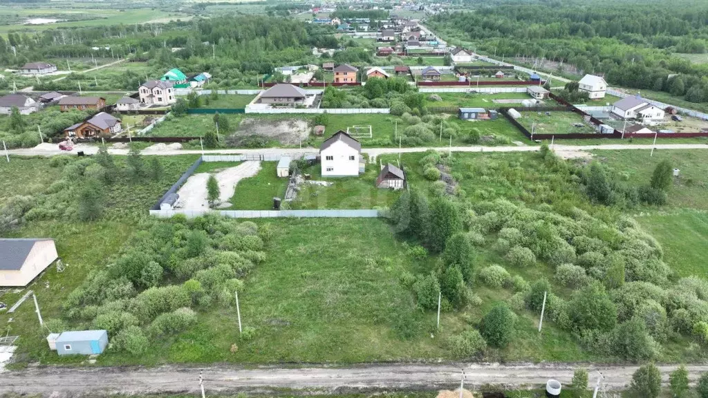 Участок в Тюменская область, Тюменский муниципальный округ, д. ... - Фото 1
