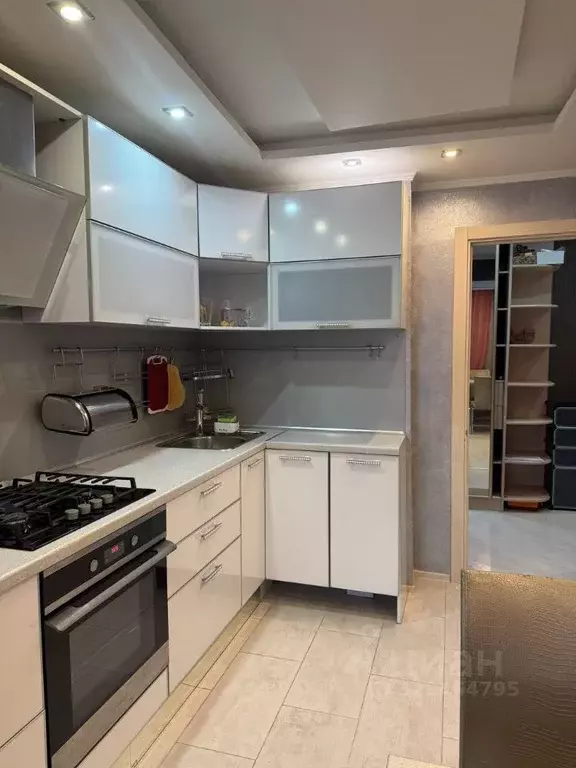 2-к кв. Вологодская область, Череповец Ленинградская ул., 47 (50.0 м) - Фото 1