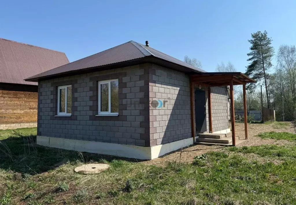 Дом в Башкортостан, Иглинский сельсовет, с. Иглино ул. Гоголя, 37 (50 ... - Фото 0