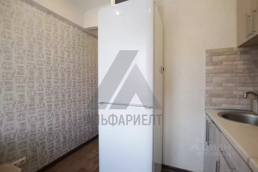 1-к кв. Омская область, Омск ул. 50 лет ВЛКСМ, 14 (30.0 м) - Фото 1