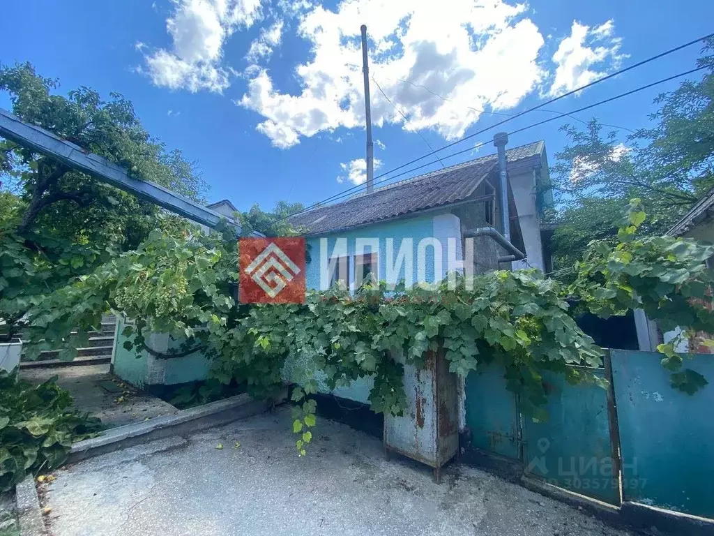 Дом в Севастополь с. Орлиное, ул. Владимира Тюкова, 95 (90 м) - Фото 1