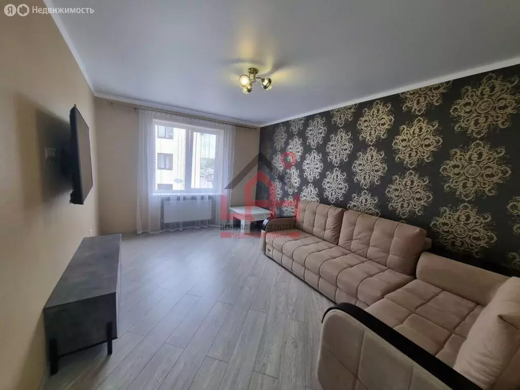 2-комнатная квартира: Ессентуки, Очаровательная улица, 10к1 (62 м) - Фото 0