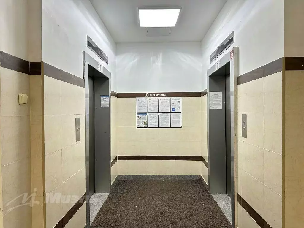 Продается 3-комнатная квартира - Фото 1