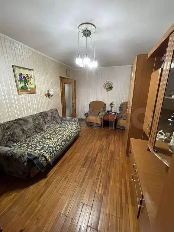 3-к. квартира, 60 м, 1/9 эт. - Фото 1