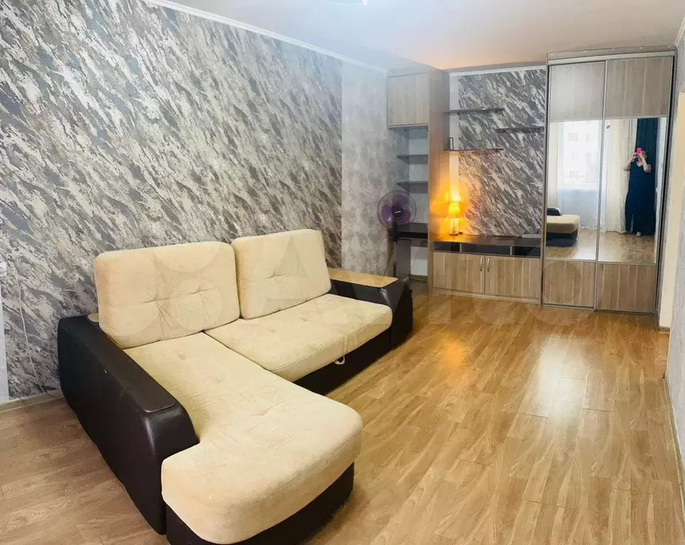 1-к. квартира, 32 м, 4/5 эт. - Фото 1