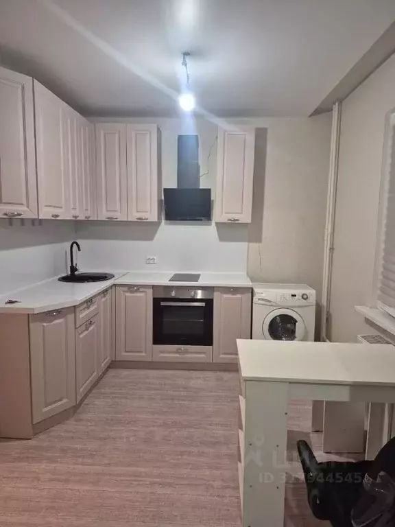 Свободной планировки кв. Краснодарский край, Краснодар ул. Имени ... - Фото 1